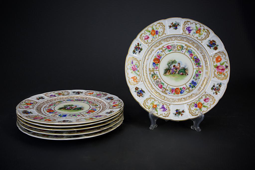 SIX ROSENTHAL BAVARIA DINNER PLATES (1 of 2)