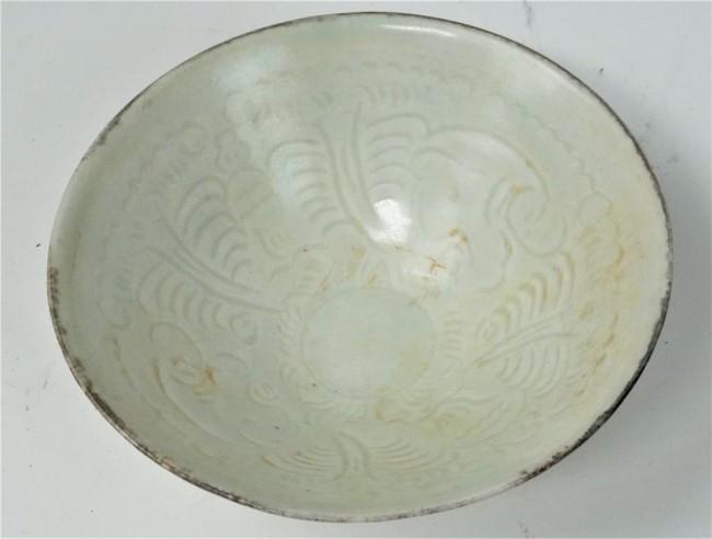 SMALL CHINESE CELADON BOWL (1 of 4)