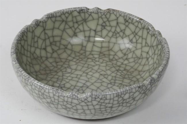 LARGE CHINESE CELADON CRACKLEWARE BOWL (1 of 4)