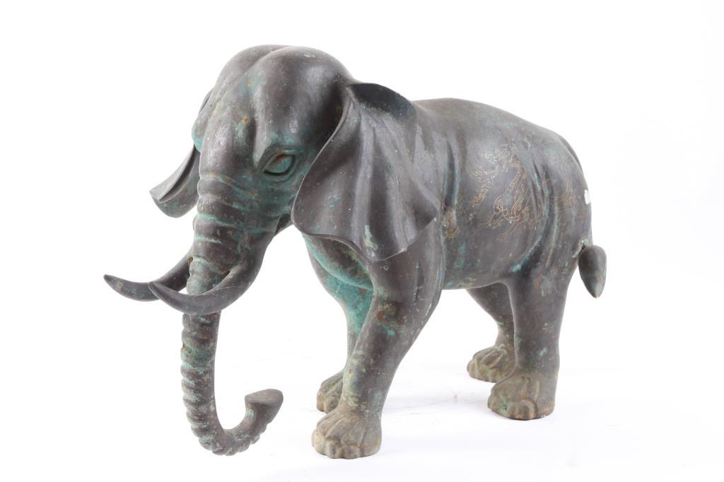 ANTIQUE JAPANESE BRONZE FIGURE OF AN ELEPHANT (1 of 3)