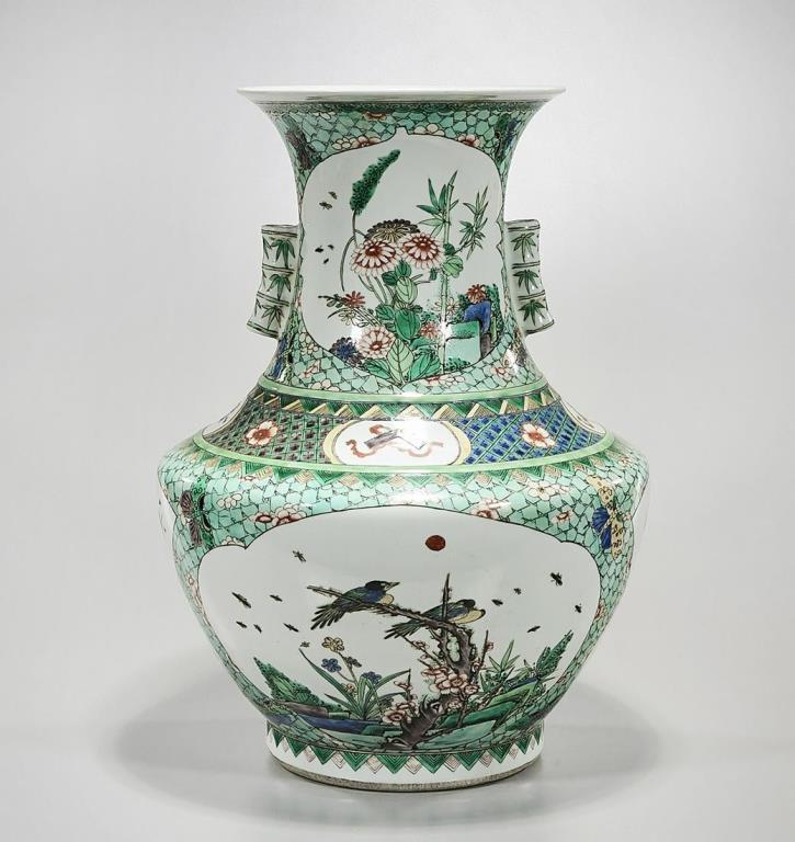 CHINESE ENAMELED PORCELAIN VASE (1 of 7)