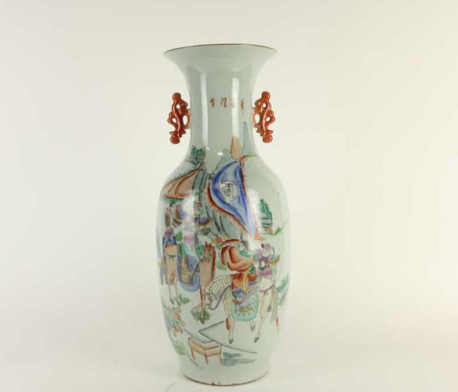 LARGE CHINESE FAMILLE ROSE OVAL SHAPED VASE (1 of 4)