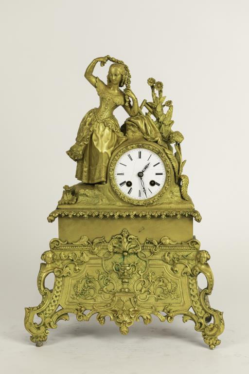 EARLY 19TH C. FRENCH GILTBRONZE MANTEL CLOCK (1 of 3)