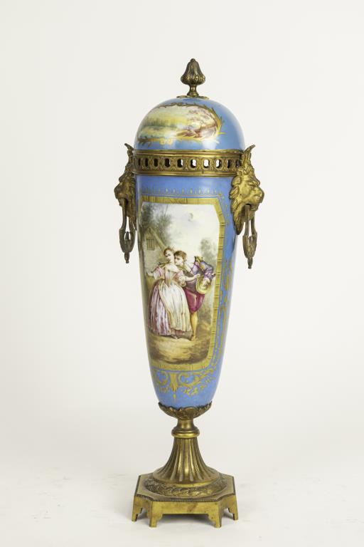 FRENCH SEVRES SKY BLUE BACKGROUND LIDDED VASE (1 of 8)