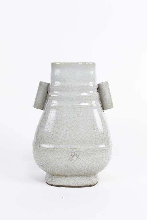 CHINESE CELADON CRACKLEWARE VASE (1 of 7)