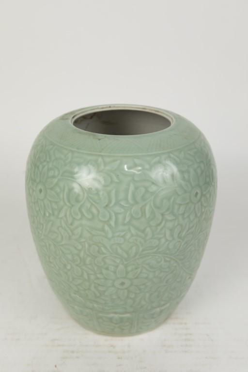 CHINESE CELADON JAR (1 of 6)