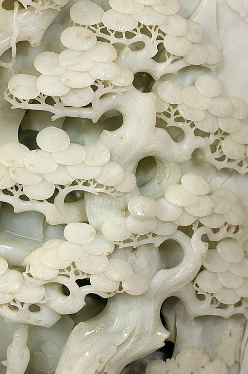 MAGNIFICENT JADE BOULDER ON CARVED STAND - 3