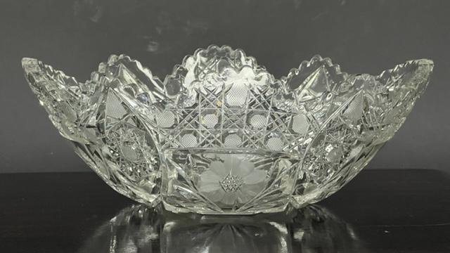 BEAUTIFUL CUT GLASS BOWL: With saw tooth rim.