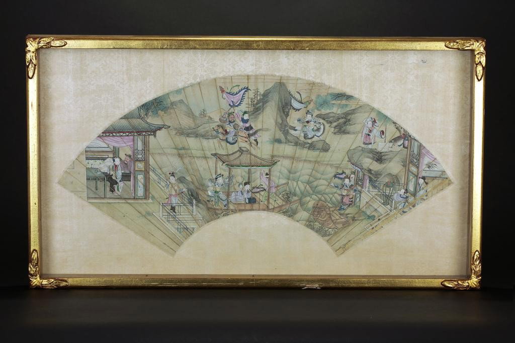 CHINESE HAND PAINTED FRAMED FAN: L: 22 in.(56cm) x 12 1/4 in.(31cm)