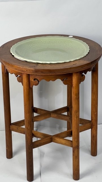 CHINESE ROUND WOODEN STAND WITH CELADON PLATE TOP (1 of 5)