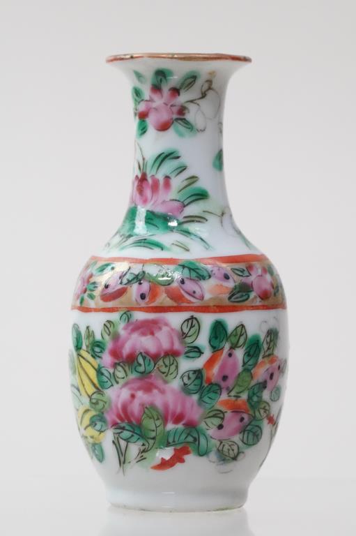 CHINESE CANTON VASE (1 of 4)