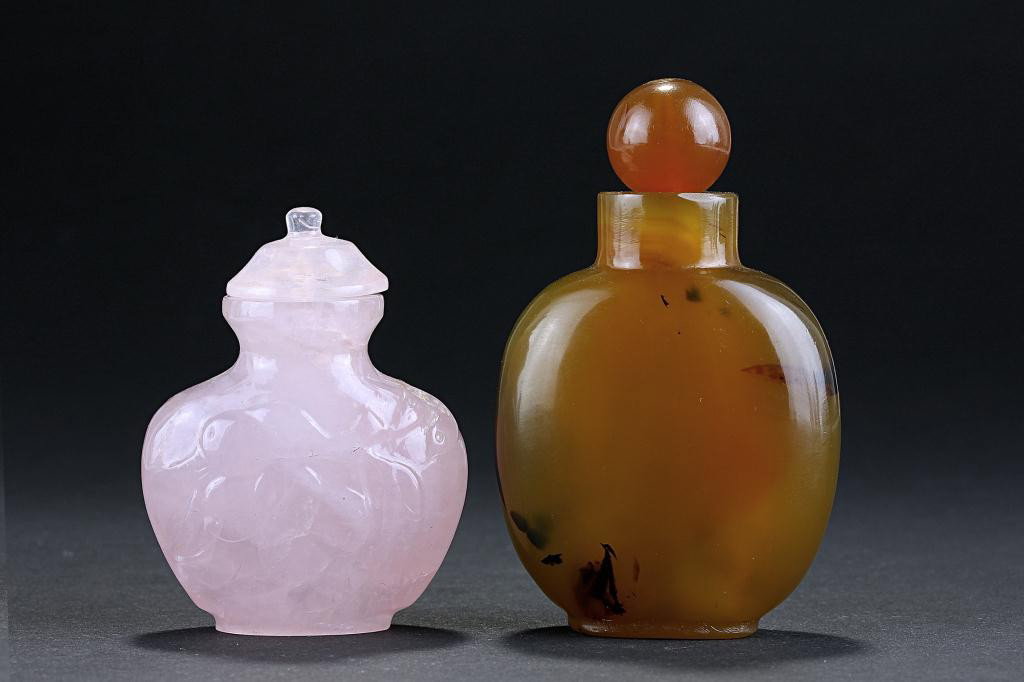 ASSORTED CHINESE SNUFF BOTTLES - 2
