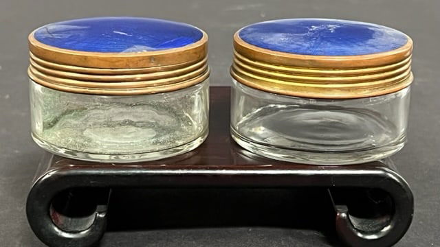 SET OF TWO ROUND PILL BOXES: With blue covers