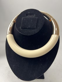 VINTAGE ART JEWELRY STATEMENT CHOKER