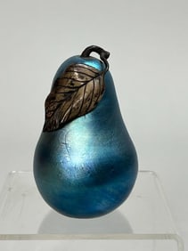 A FINE TURQUOISE FIGURAL DECOR, OF A PEAR