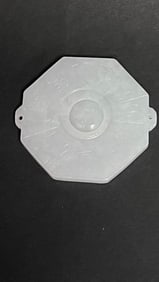 CHINESE WHITE JADEITE PENDANT