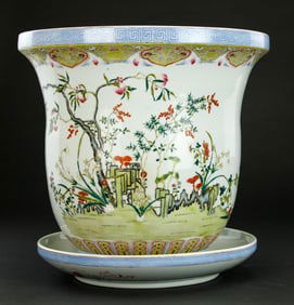 CHINESE REPUBLIC FAMILLE ROSE JARDINIERE WITH TRAY