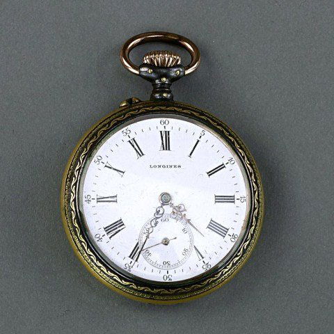 LONGINES POCKET WATCH: Diameter: 1 3/4 in.(4.5cm)