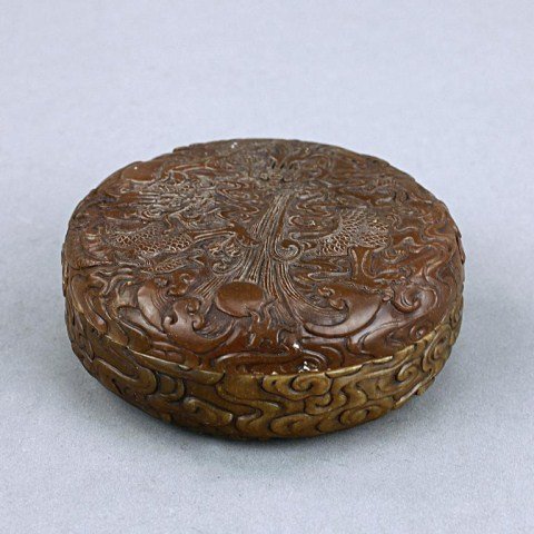 CHINESE SOAPSTONE ROUND BOX AND COVER: Diameter: 3 1/2 in.(9cm) x W: 1 3/8 in.(3.5cm)