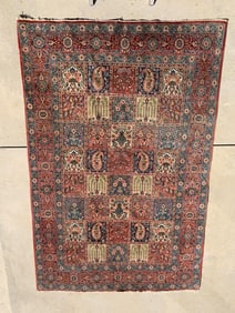 EARLY 20THC HAND-MADE NATURAL COLOR WOOL CARPET