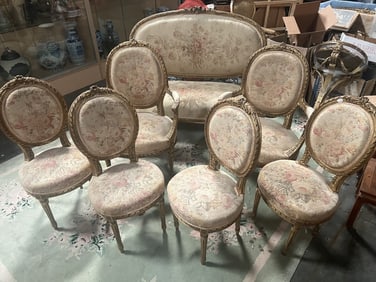 19TH C FRENCH SEVEN-PIECE SUITE, AUBUSSON TAPESTRY