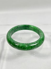 CHINESE JADEITE BANGLE, WITH CERTIFICATE