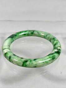 CHINESE JADEITE BANGLE, WITH CERTIFICATE