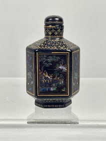 CHINESE LACQUERED HEXAGONAL SNUFF BOTTLE