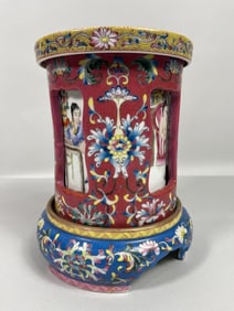 UNUSUAL CHINESE REVOLVING EROTIC VASE
