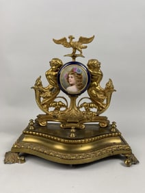 EUROPEAN GILT BRONZE CENTERPIECE