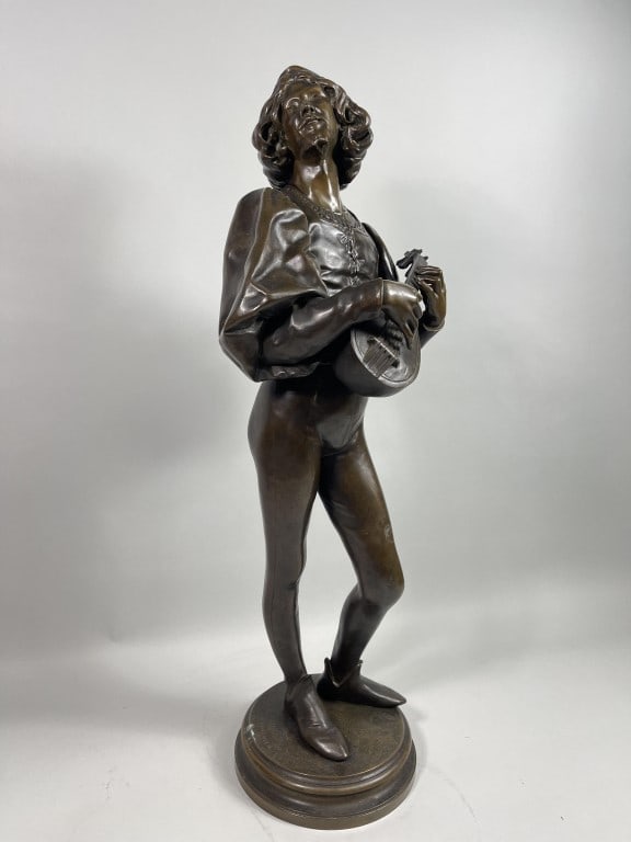 LARGE BRONZE FIGURE OF A GENTLEMAN PLAYING GUITAR (1 of 5)