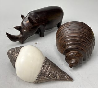 GROUP OF THREE ASSORTED ITEMS