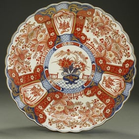 19TH CENTURY JAPANESE IMARI CHARGER