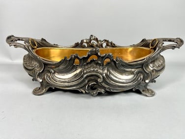 REFINED SILVER-PLATED CENTERPIECE BY LAZARUS POSEN