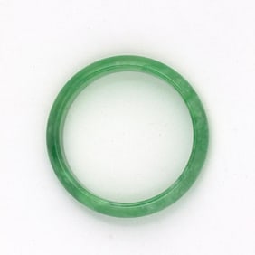 CHINESE GREEN JADE BANGLE