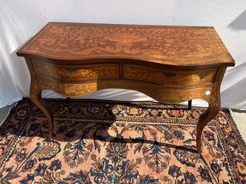 ANTIQUE DUTCH MARQUETRY INLAID BOMBE COMMODE