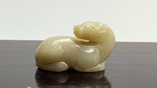 ANTIQUE CHINESE CARVED WHITE JADE FIGURE