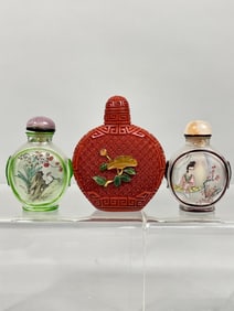 GROUP OF THREE CHINESE ASSORTED SNUFF BOTTLES