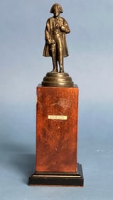 EUROPEAN BRONZE FIGURAL STATUE OF NAPOLEON