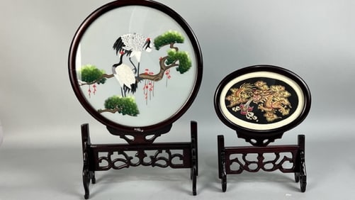SET OF TWO TABLE SCREENS