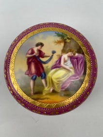 ROYAL VIENNA PINK GROUND PORCELAIN JEWELRY BOX