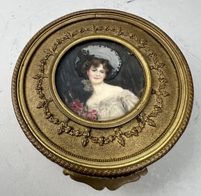 ROUND GILT BRONZE JEWELRY BOX
