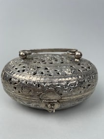 SILVER-PLATED HANDWARMER WITH A HINGED COVER