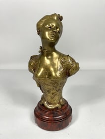 GILT BRONZE FIGURE OF A NOBLE LADY