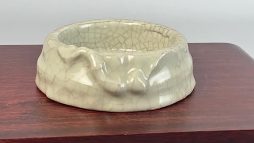 CHINESE CRACKLEWARE BRUSH WASHER
