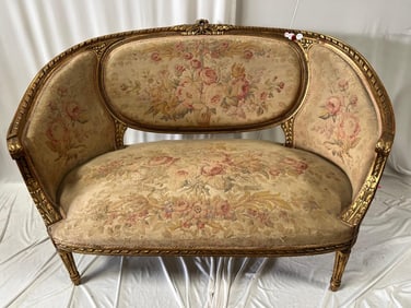 FINE FRENCH AUBUSSON AND GILTWOOD SETTEE
