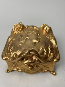 EUROPEAN GILT BRONZE JEWELRY BOX
