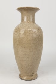 CHINESE RED GLAZE CRACKLEWARE VASE