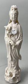 CHINESE BLANC DE CHINE FIGURE OF A GUANYIN