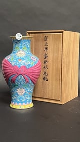CHINESE PORCELAIN VASE, FLORAL AND BOW MOTIF